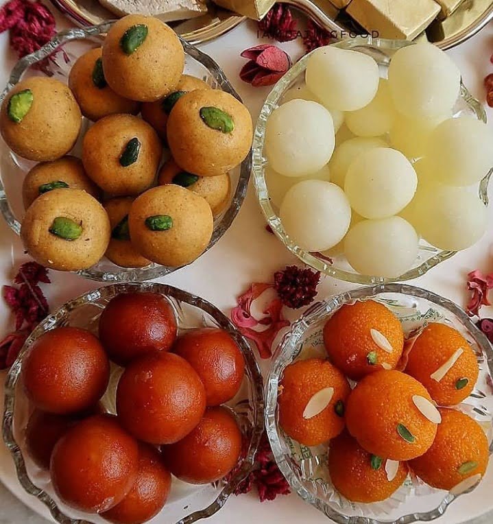 Celebrate Healthy Diwali- Make Your Sweets At Home