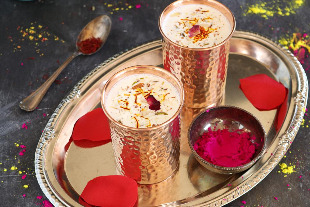 Holi Special Thandai Made With Almond Milk