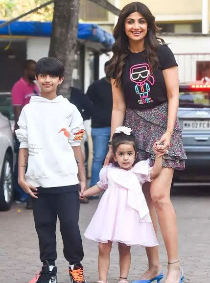 Shilpa Shetty With Kids